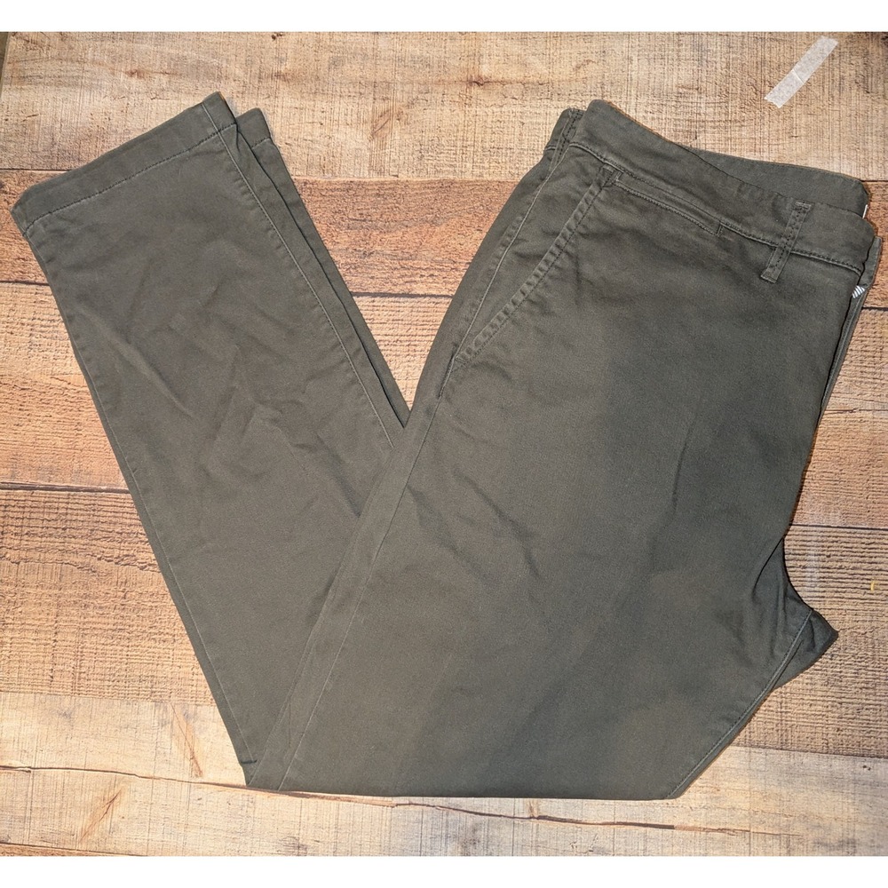 Goodfellow & Co Hennepin Chino Mens 38x32 Olive‎ Green Very Good Athletic Fit